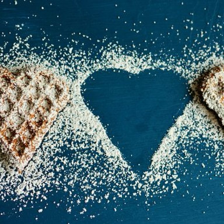 waffle-heart-2697904__340